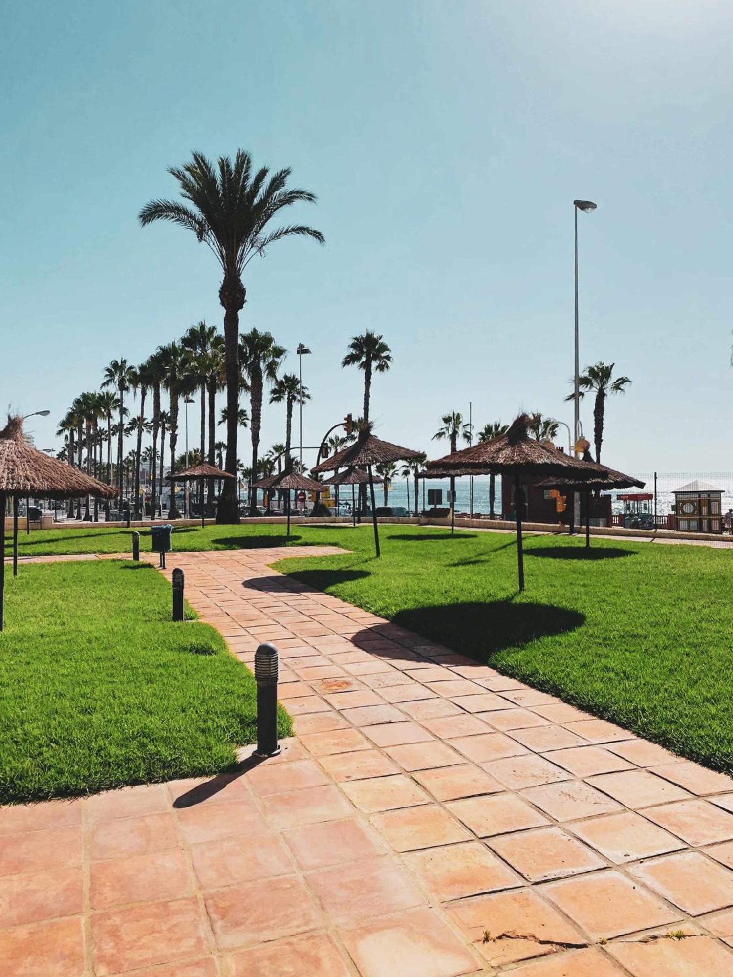 Precioso apartamento en primera línea de playa Benalmádena Exterior foto
