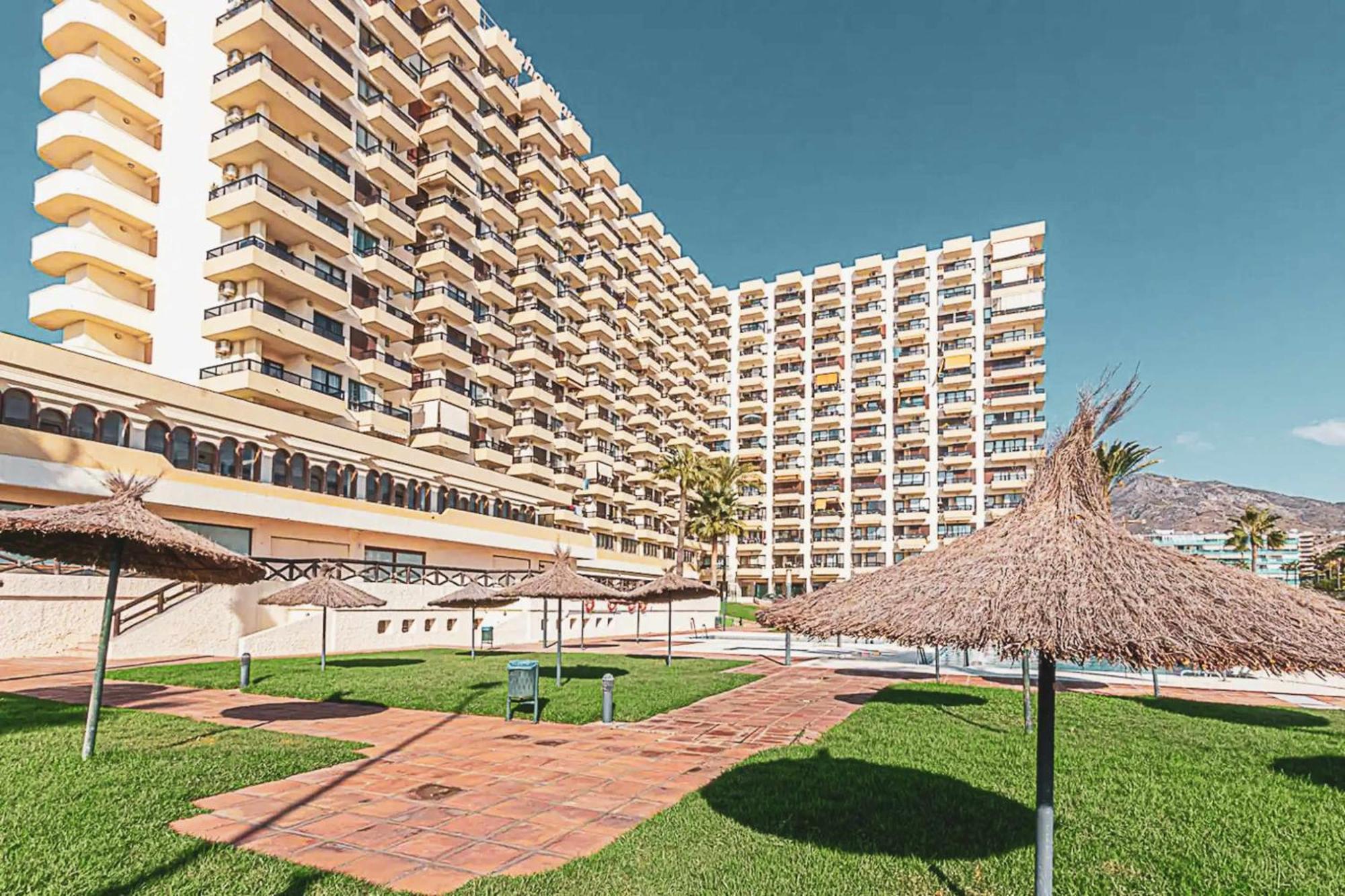 Precioso apartamento en primera línea de playa Benalmádena Exterior foto